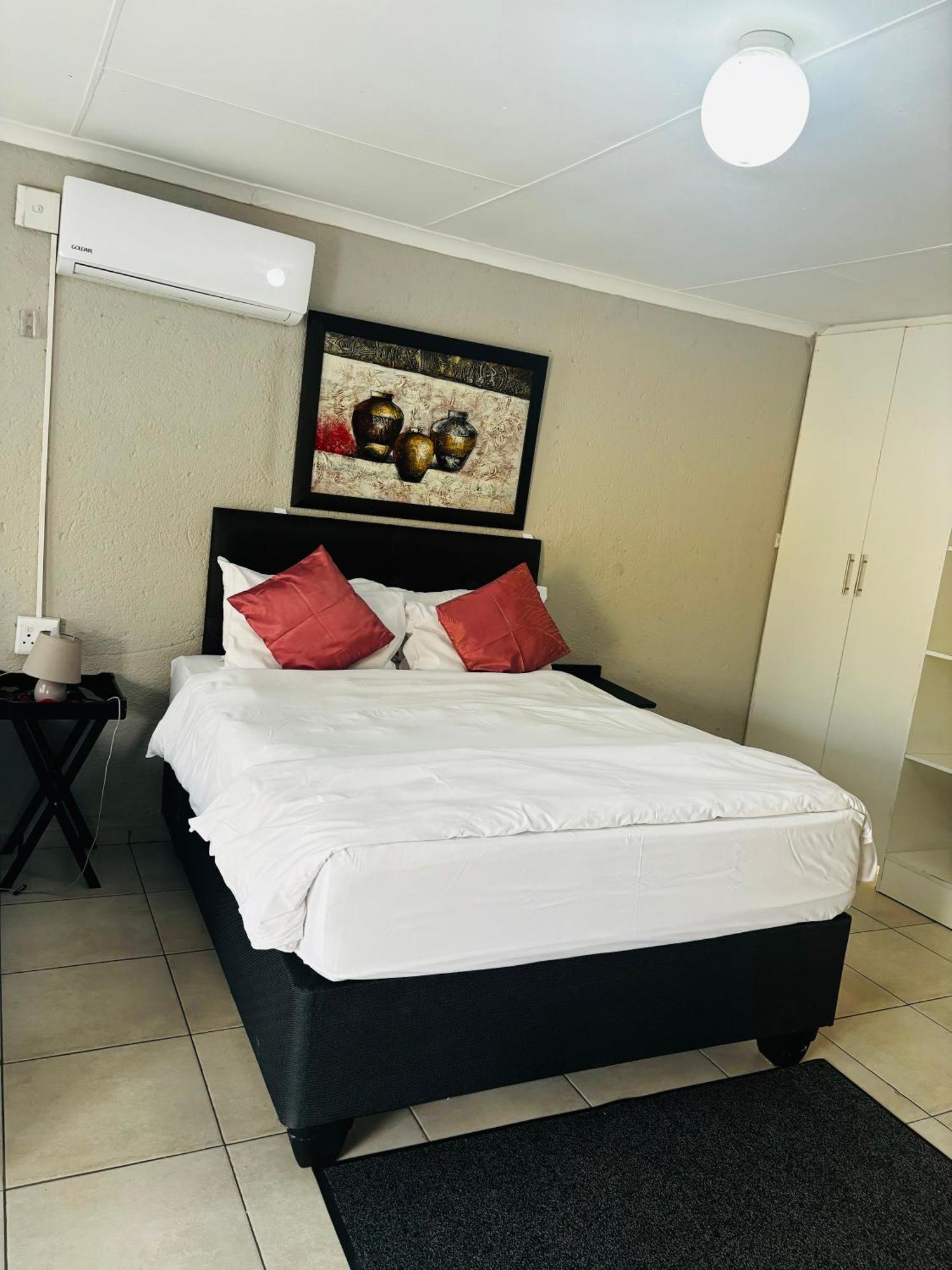 Btv Guesthouse Хейзивю Екстериор снимка