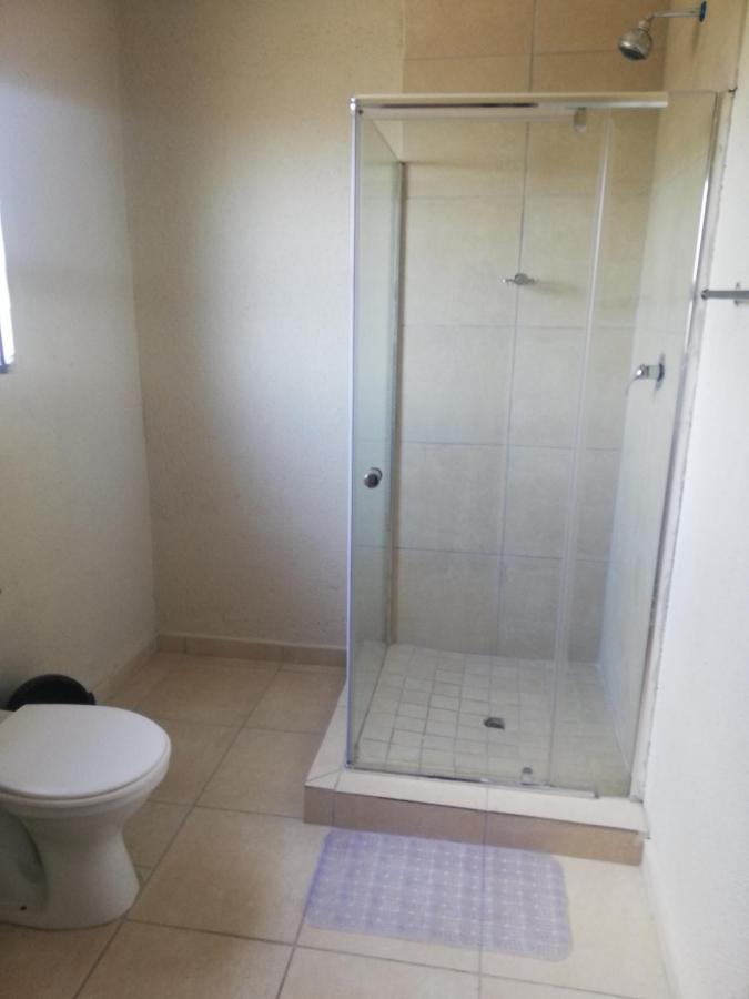 Btv Guesthouse Хейзивю Екстериор снимка
